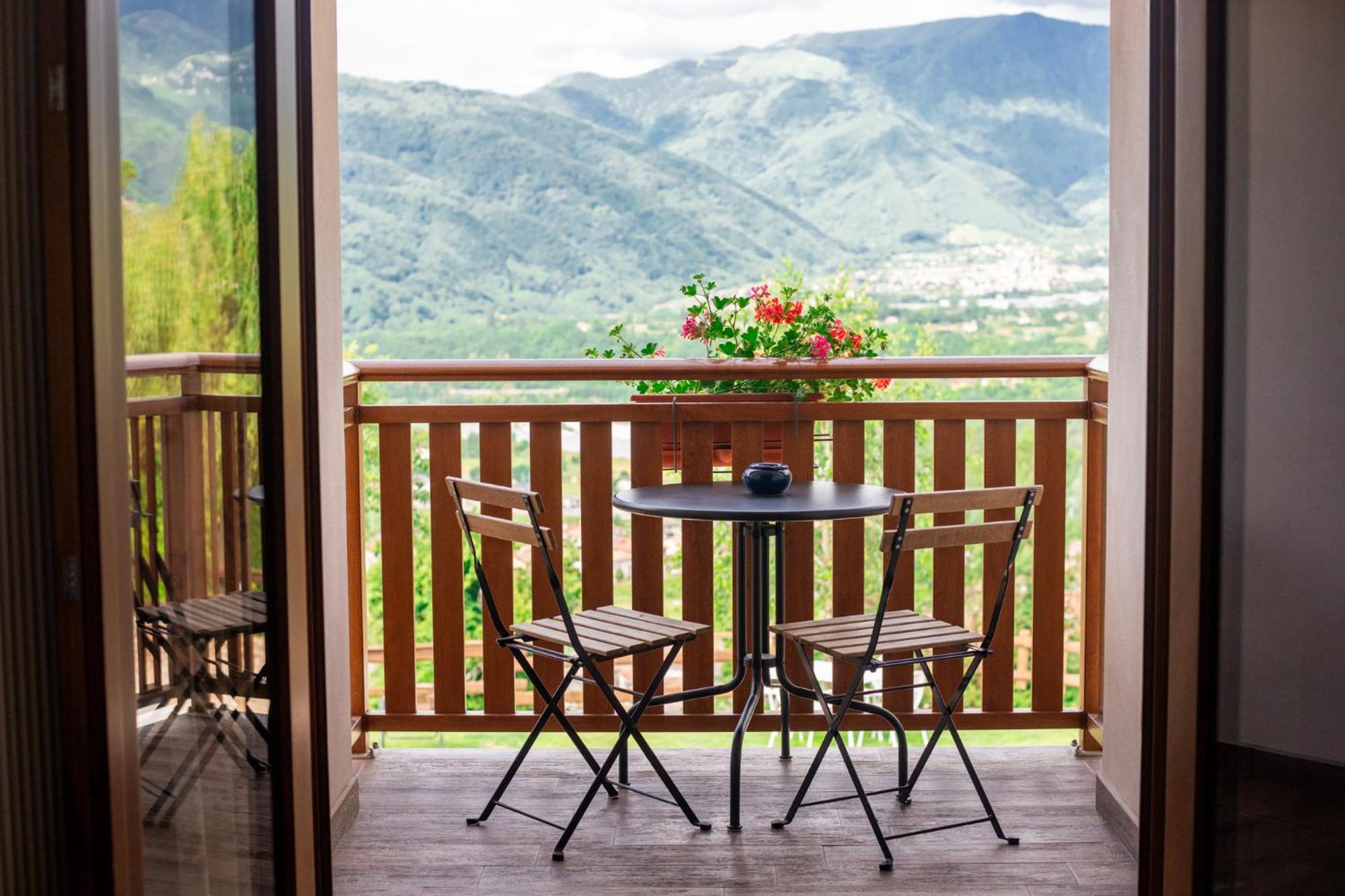 Agriturismo Riva Dei Coz Sequsino Exteriör bild